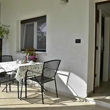 Charming Vacation With Garden *