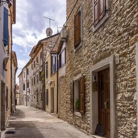 Charming Vacation With Garden * Umag